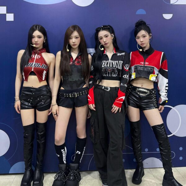 250907 aespa Twitter Update - 𝑰 𝒂𝒎 𝒂 𝑹𝒊𝒄𝒉 𝑴𝒂𝒏 🎸