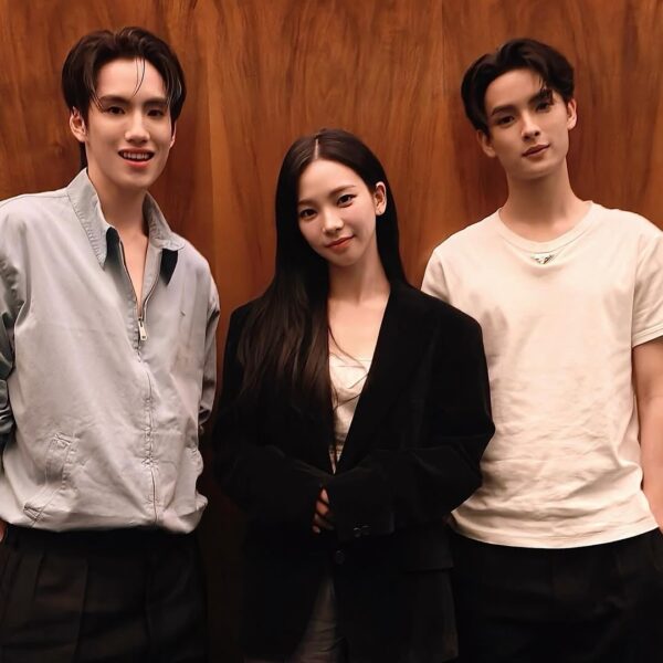 250926 Artists Putatchai BUS Twitter Update with Karina & Kunpol