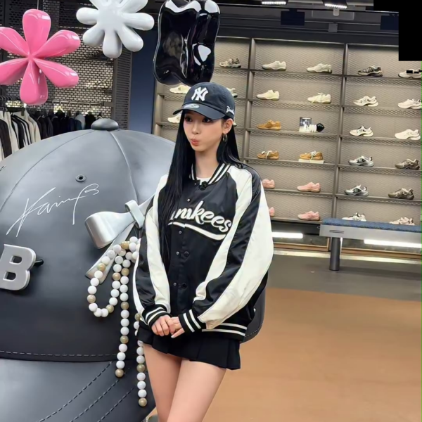 250922 SINGLES Instagram Update with Karina
