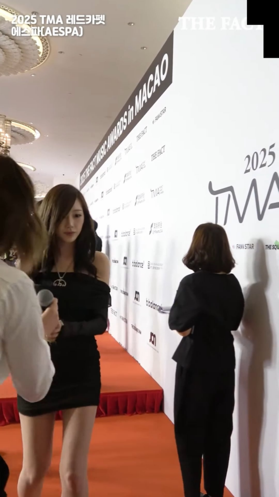 250920 THE FACT YouTube Shorts Update with aespa - [2025 TMA] Red Carpet