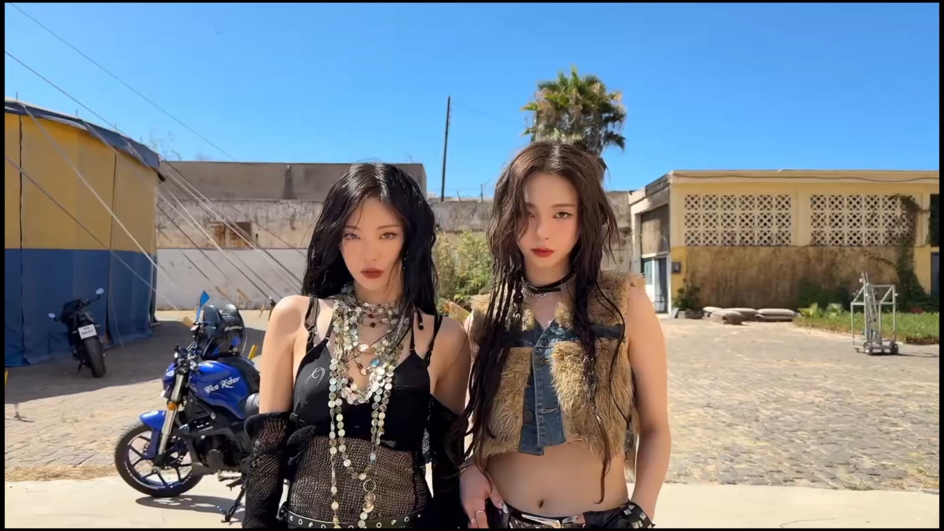 250903 aespa TikTok Update with Ningning & Karina - ☀️