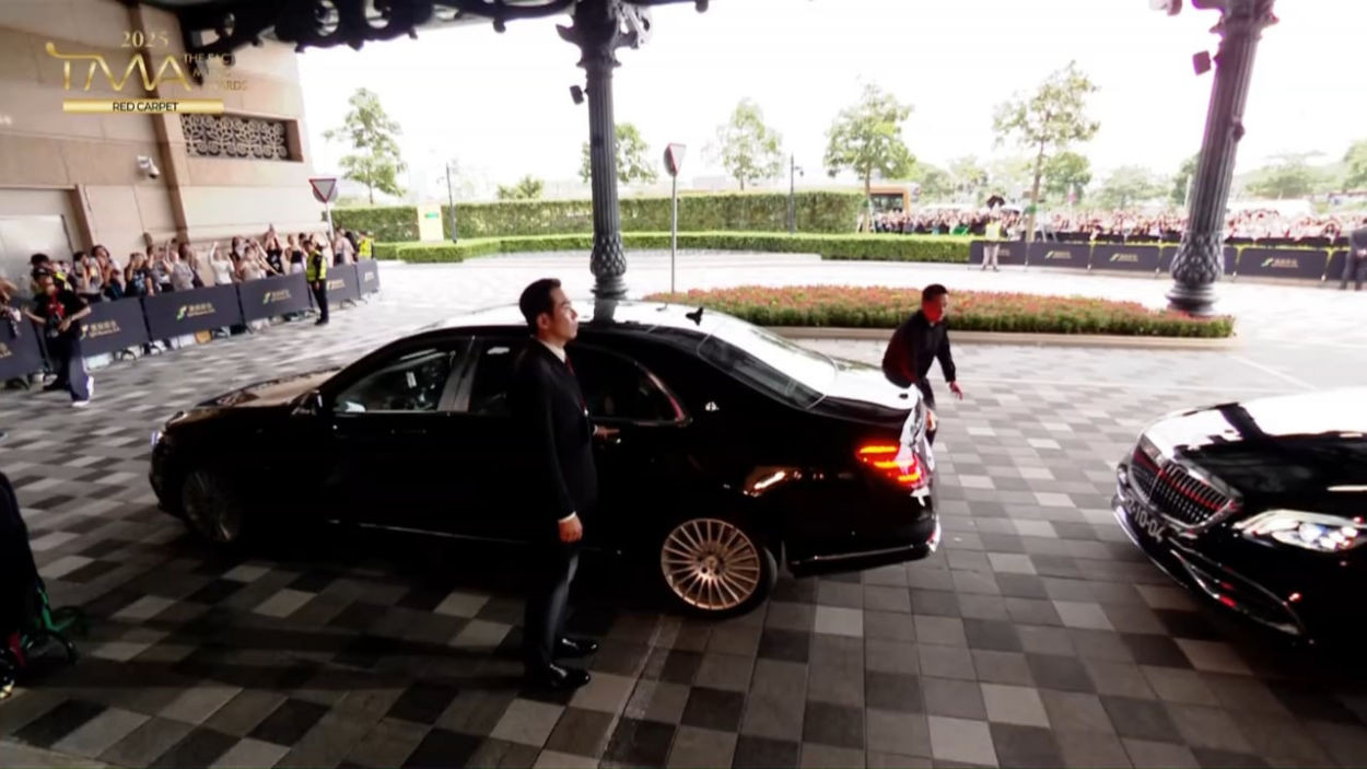 250920 aespa - Red Cardpet @ 2025 THE FACT MUSIC AWARDS