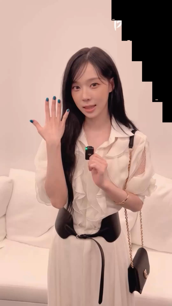 250911 Harper’s BAZAAR Korea Instagram Update with Winter