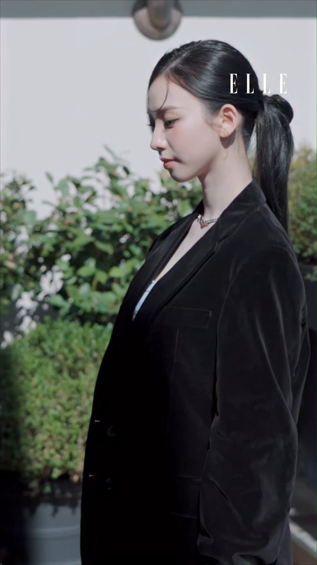 250925 ELLE KOREA Instagram Update with Karina