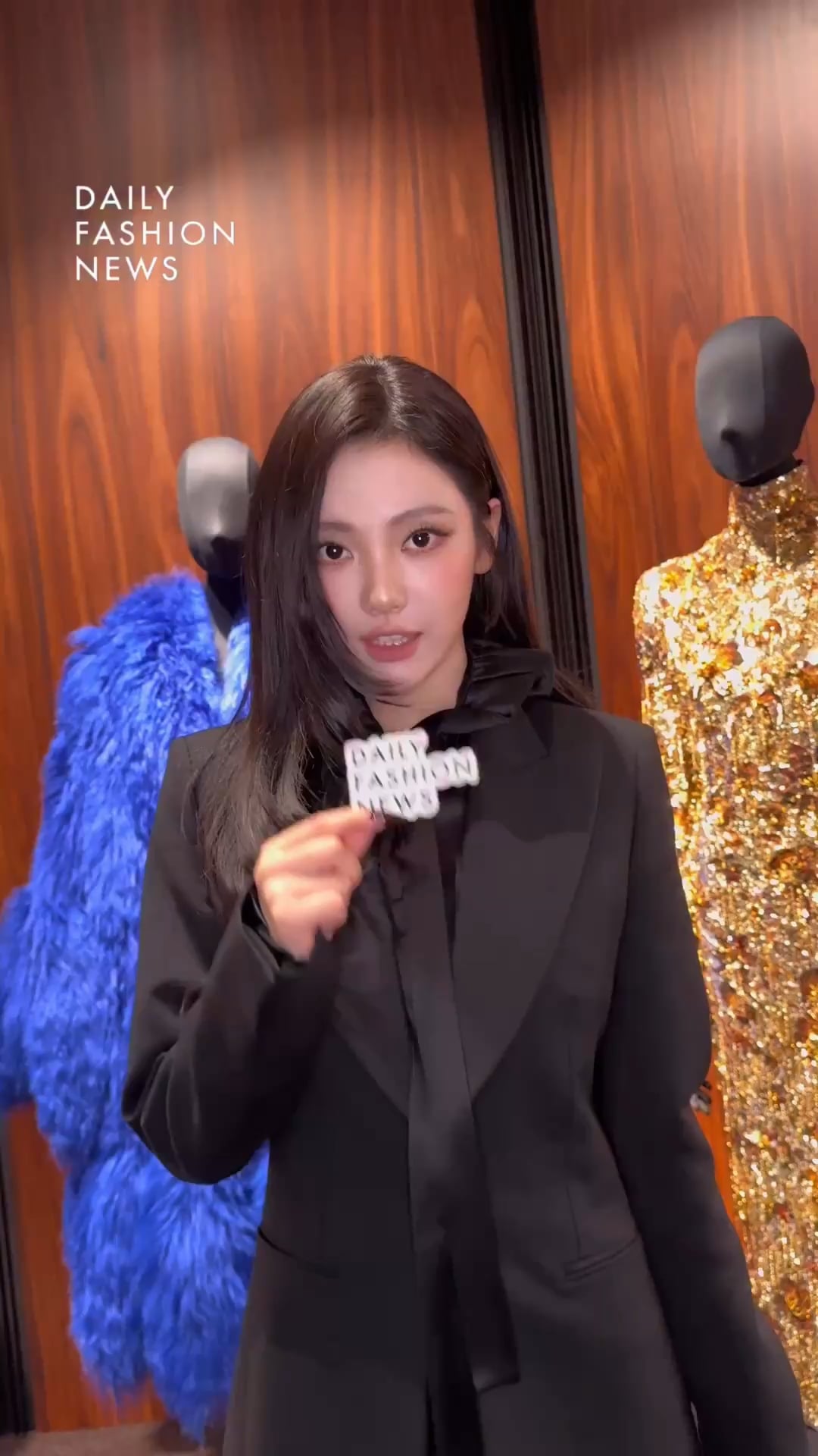 250930 dailyfashion_news Instagram Update with Ningning @ Gucci Cheongdam Flasgship Store