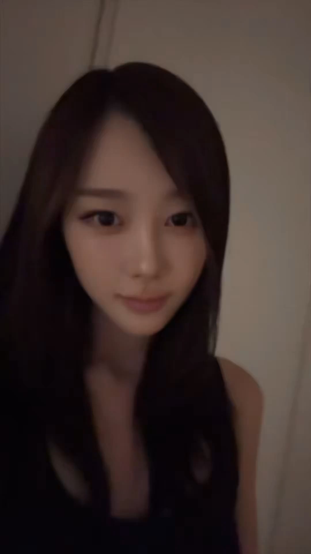 250922 aespa TikTok Update with Giselle - Yeeeheee
