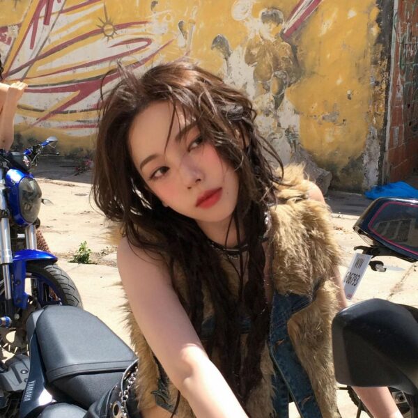 250910 aespa - The 6th Mini Album: Rich Man (Pinterest Pics - Karina & Giselle)