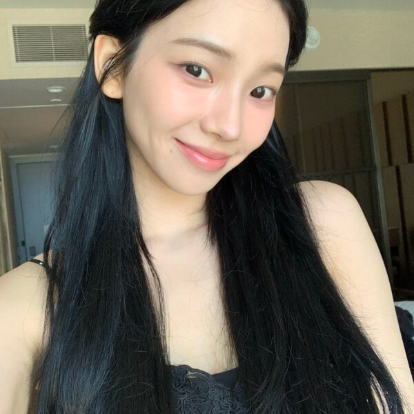 250923