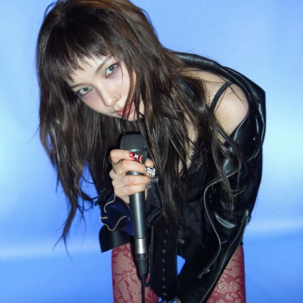 250924 aespa - The 6th Mini Album: Rich Man (Pinterest Pics #2 - Karina)