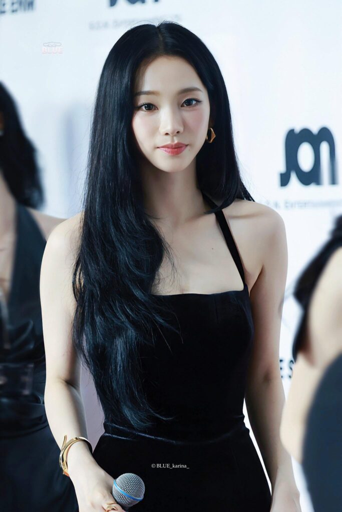 250920 Karina
