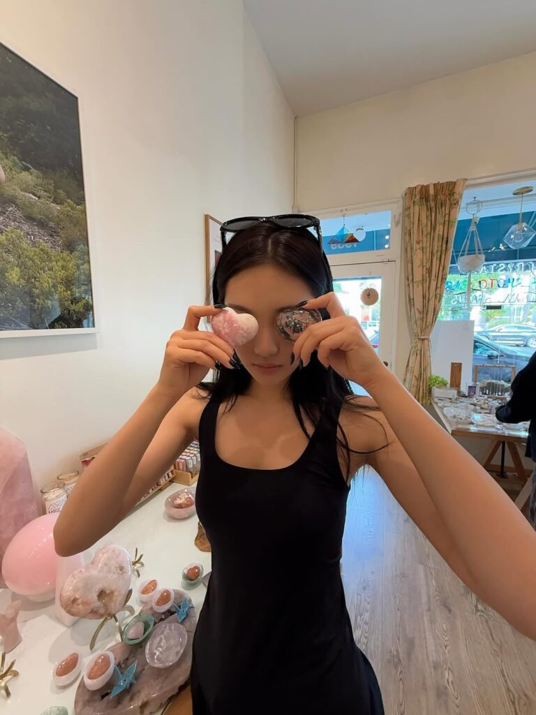 250923 Ningning Instagram Update