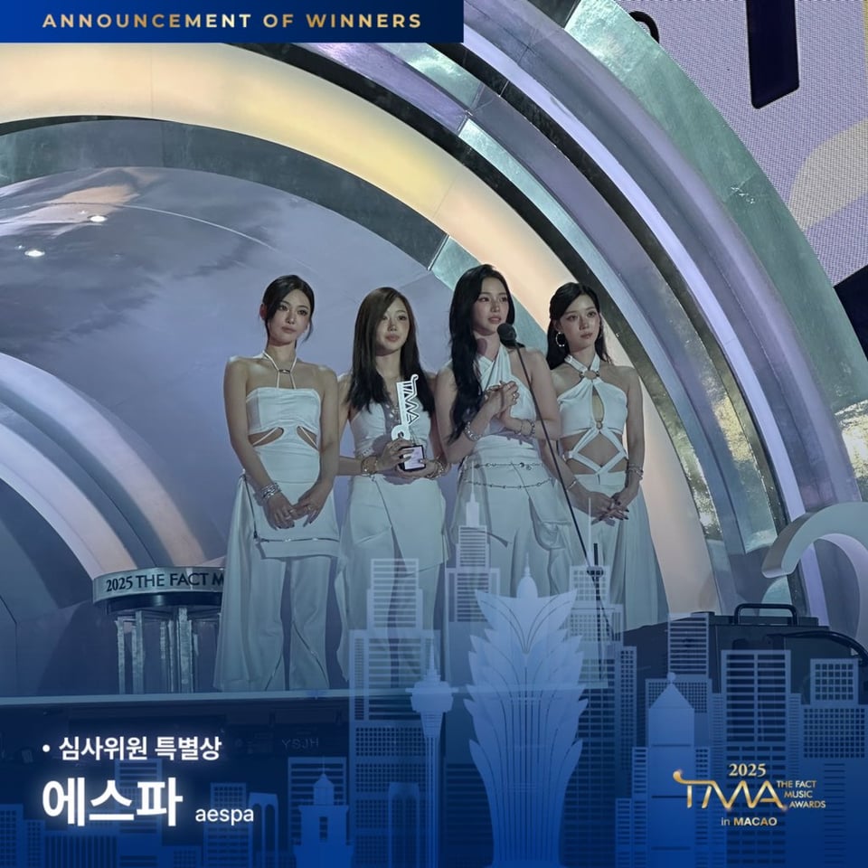 250920 aespa wins 'Special Jury Award' & 'Muse of the Year' at 2025 THE FACT MUSIC AWARDS