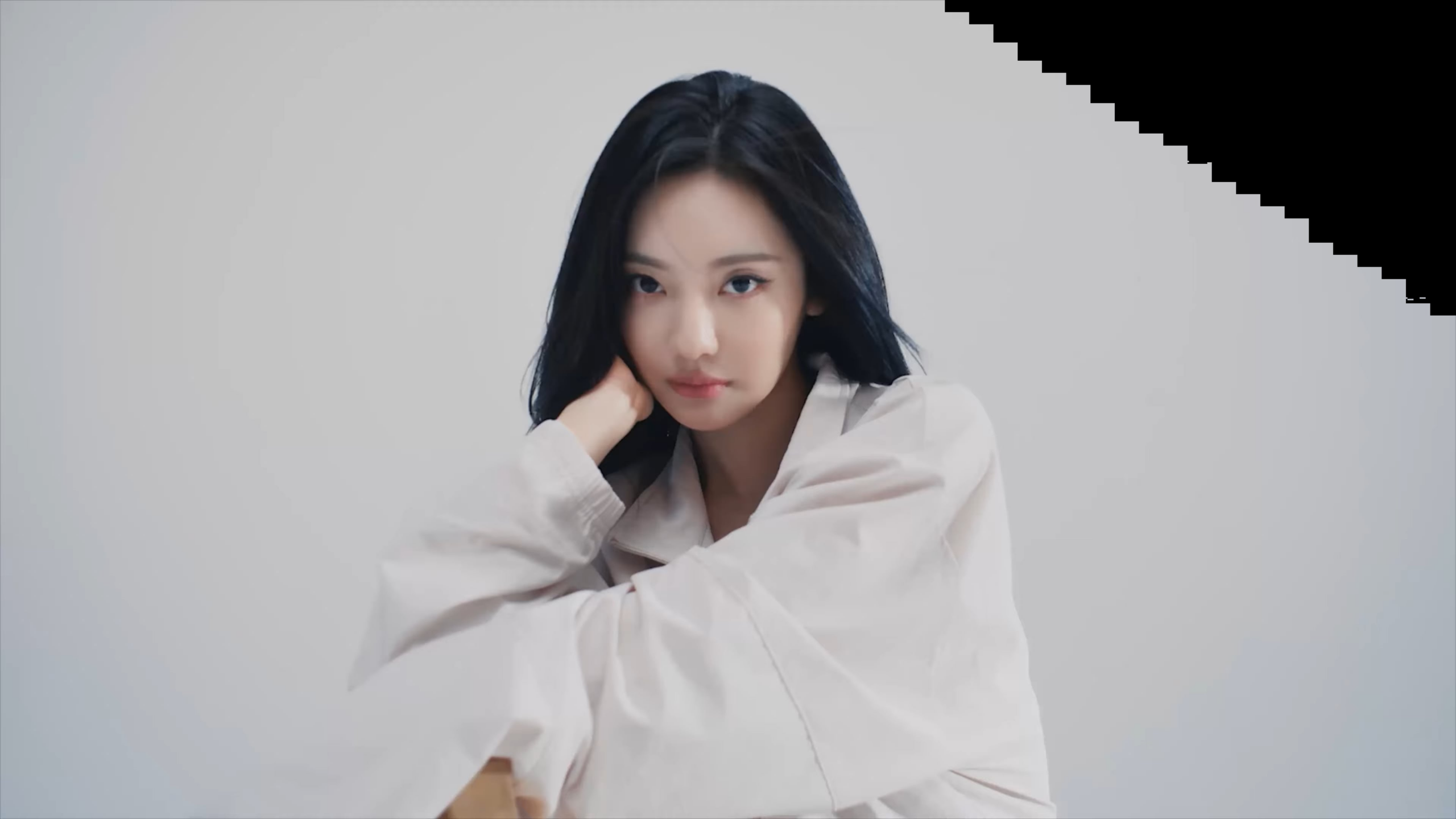 251010 Ningning x ALO