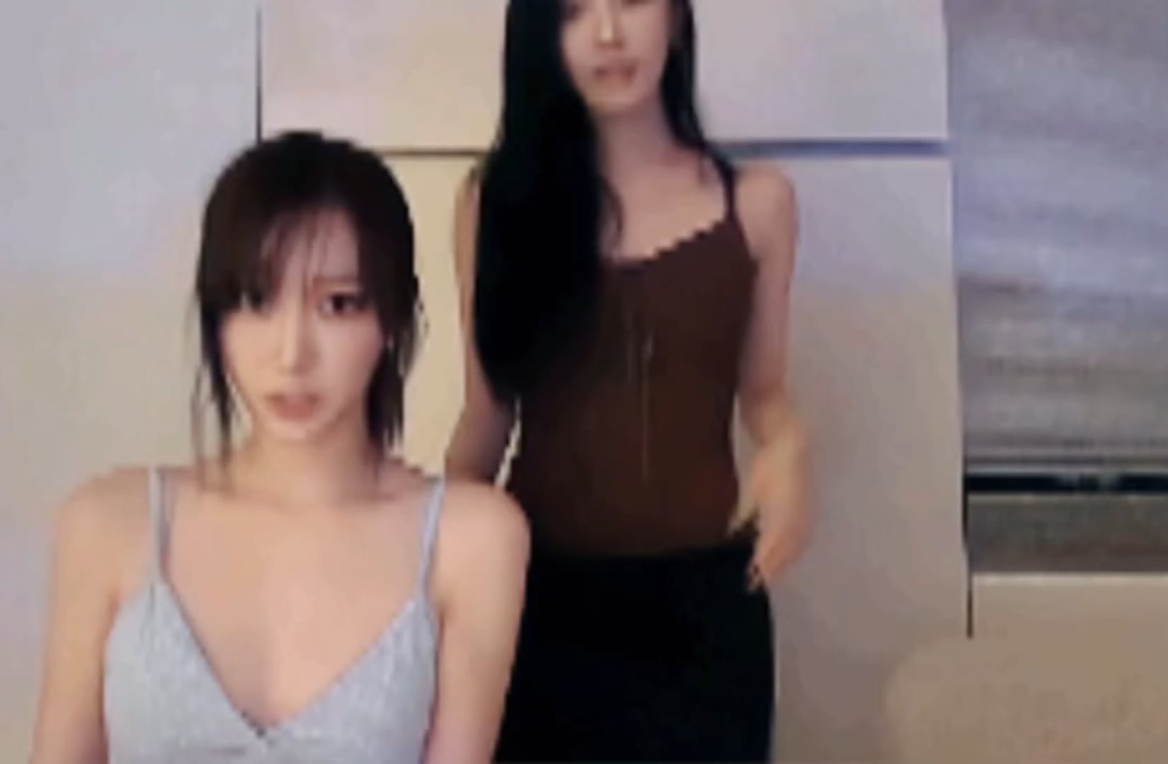 251023 Giselle Instagram Update with Ningning 2