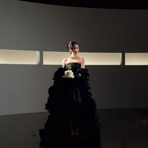 251023 VOGUE CHINA Weibo Update with Ningning