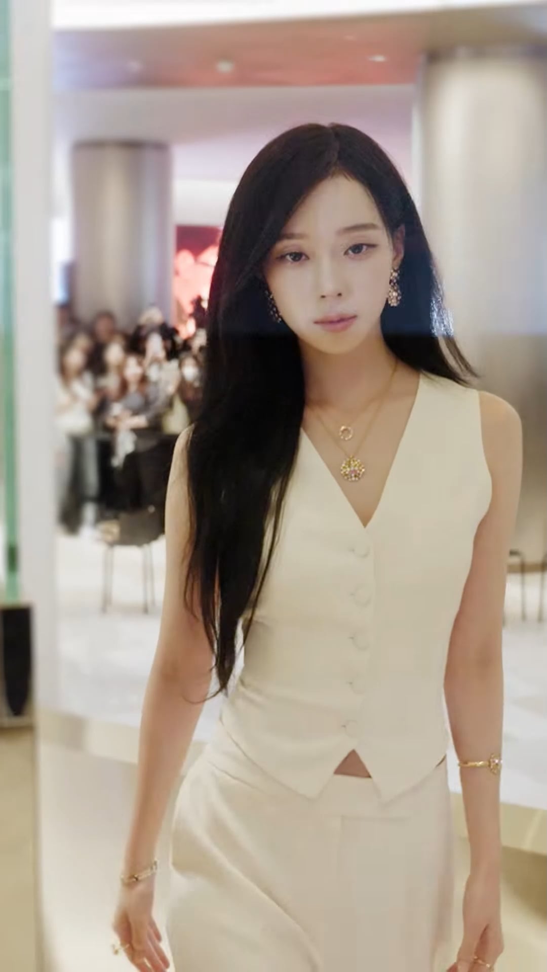 251023 Chaumet Instagram Update with Winter