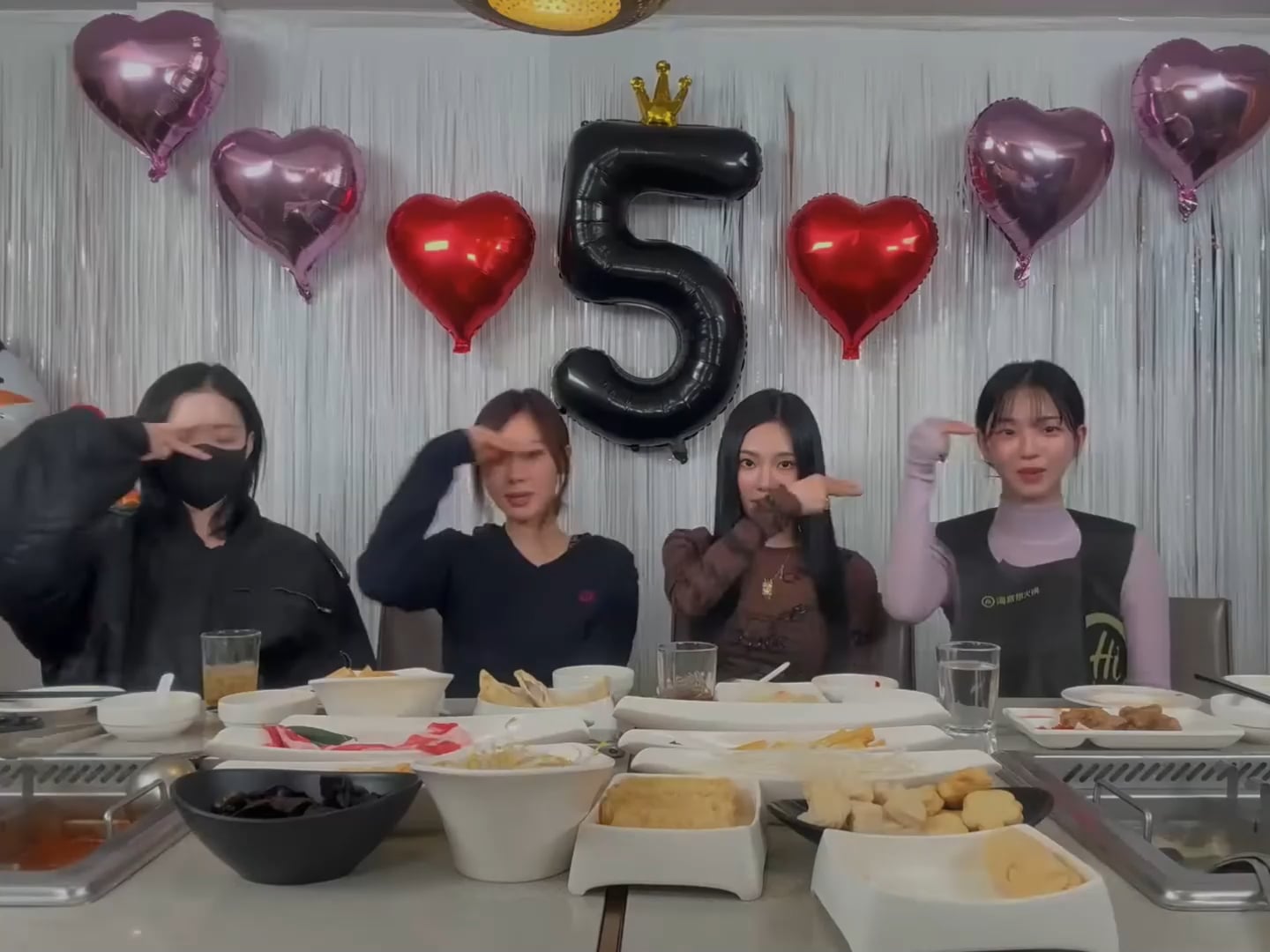 251117 The "a" in aespa stands for "asparagus" and "e" for "egg", so aespa means...