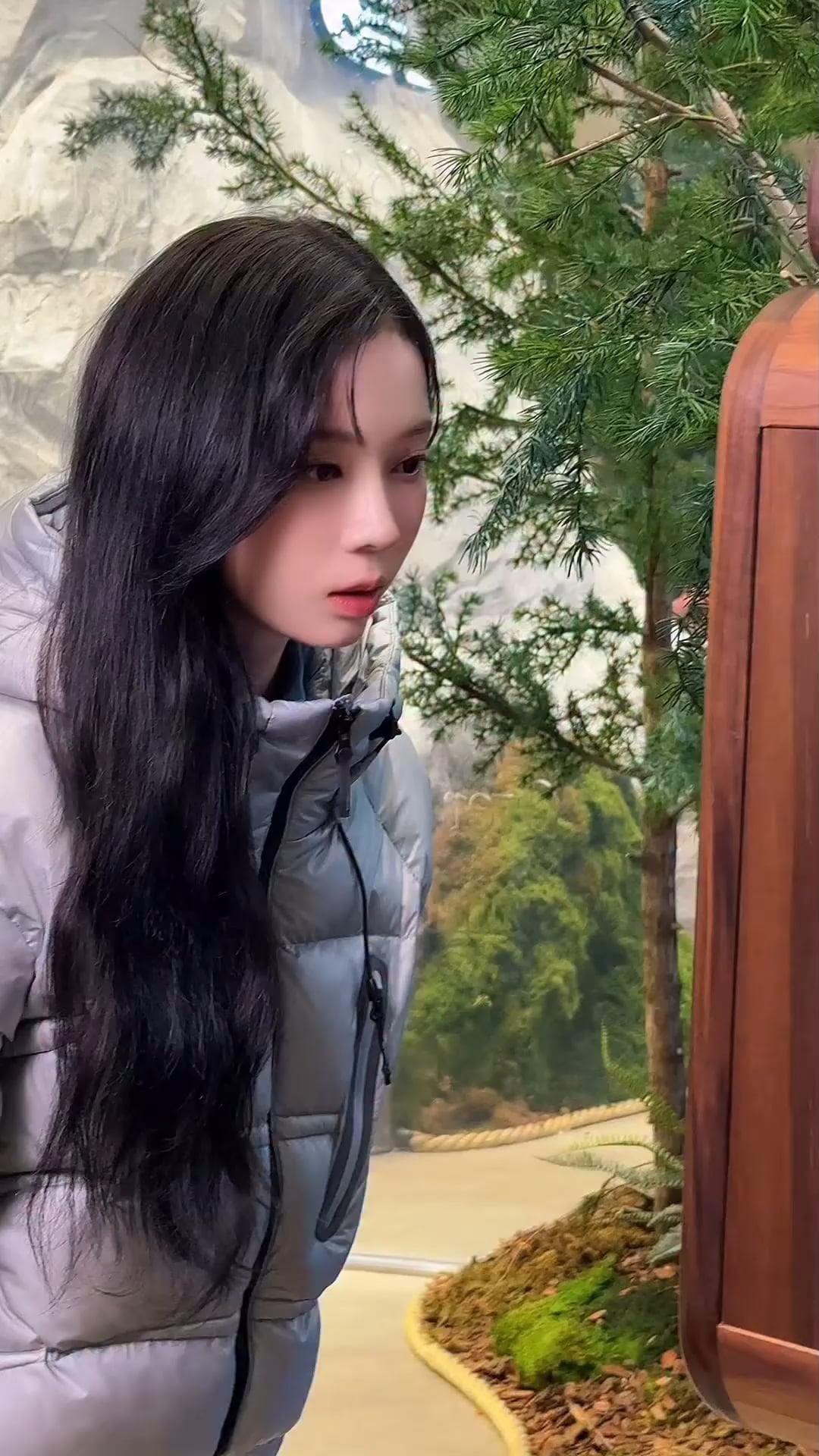 251101 eyesmag Instagram Update with Winter