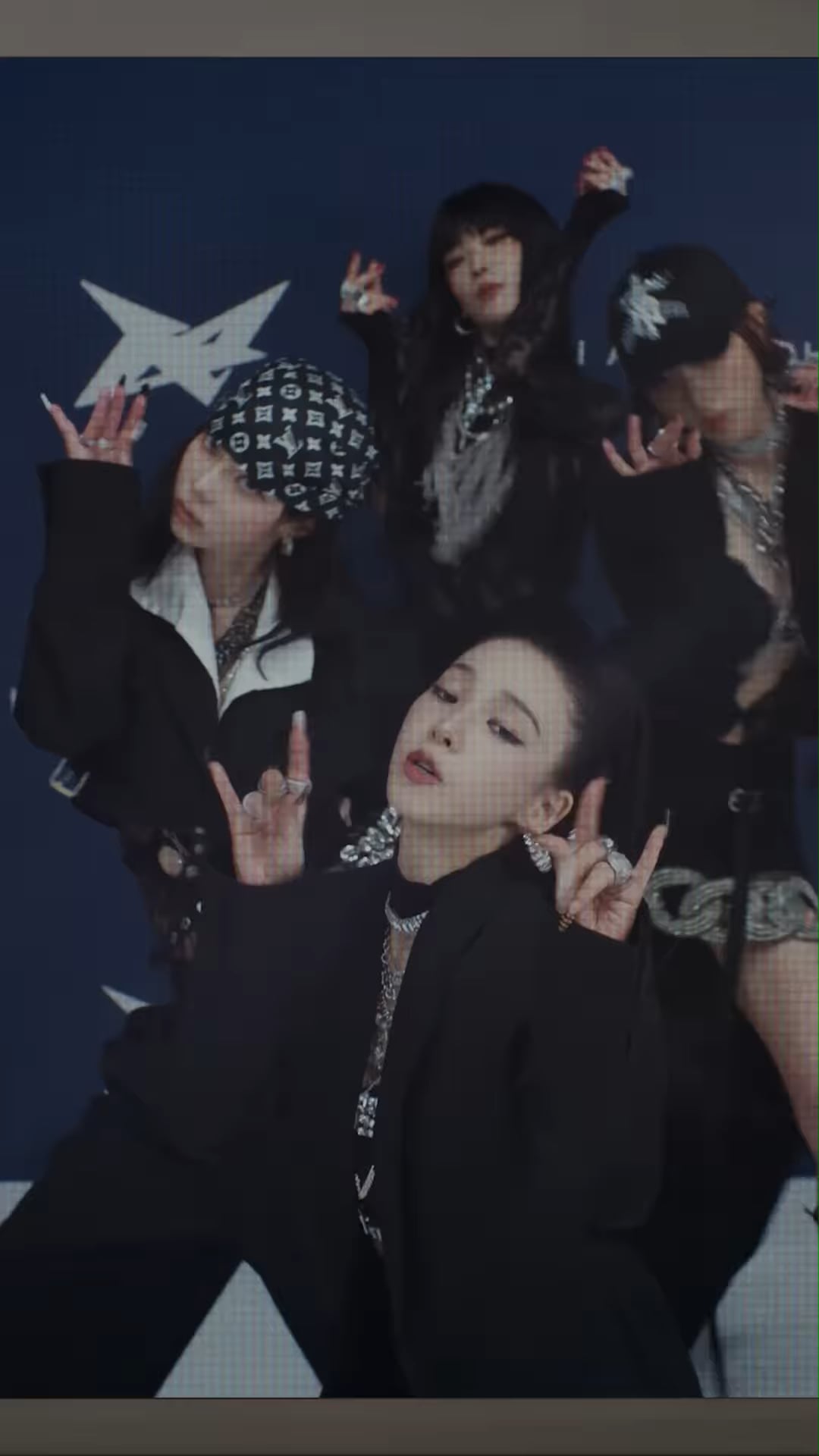 251111 Amazon Music Instagram Update with aespa - The stage belongs to aespa this week 🩵 watch their Amazon Music live performance this thursday at 9PM PT