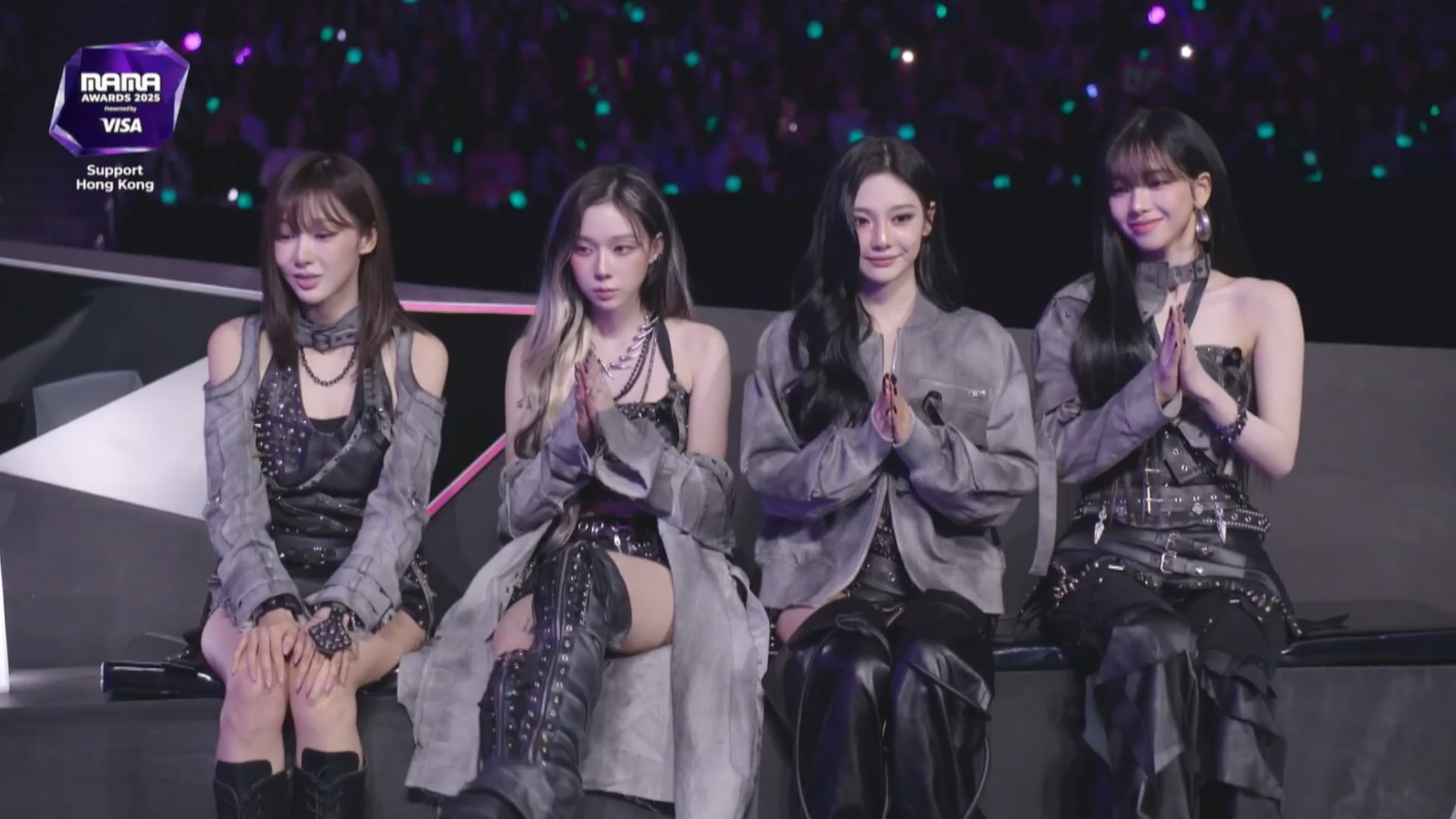 251129 aespa wins 'Best Dance Performance Female Group' with 'Whiplash' at the 2025 MAMA AWARDS