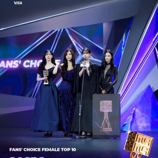 251129 MAMA AWARDS Twitter Update With aespa - 2025 MAMA AWARDS Winner Announcement Photo (Fans’ Choice Female Top 10)
