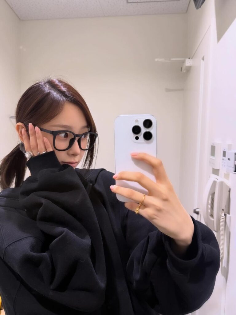 251110 Giselle Instagram Update with Karina