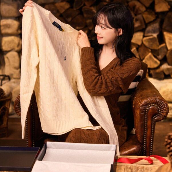 251108 Ralph Lauren Twitter Update with Winter