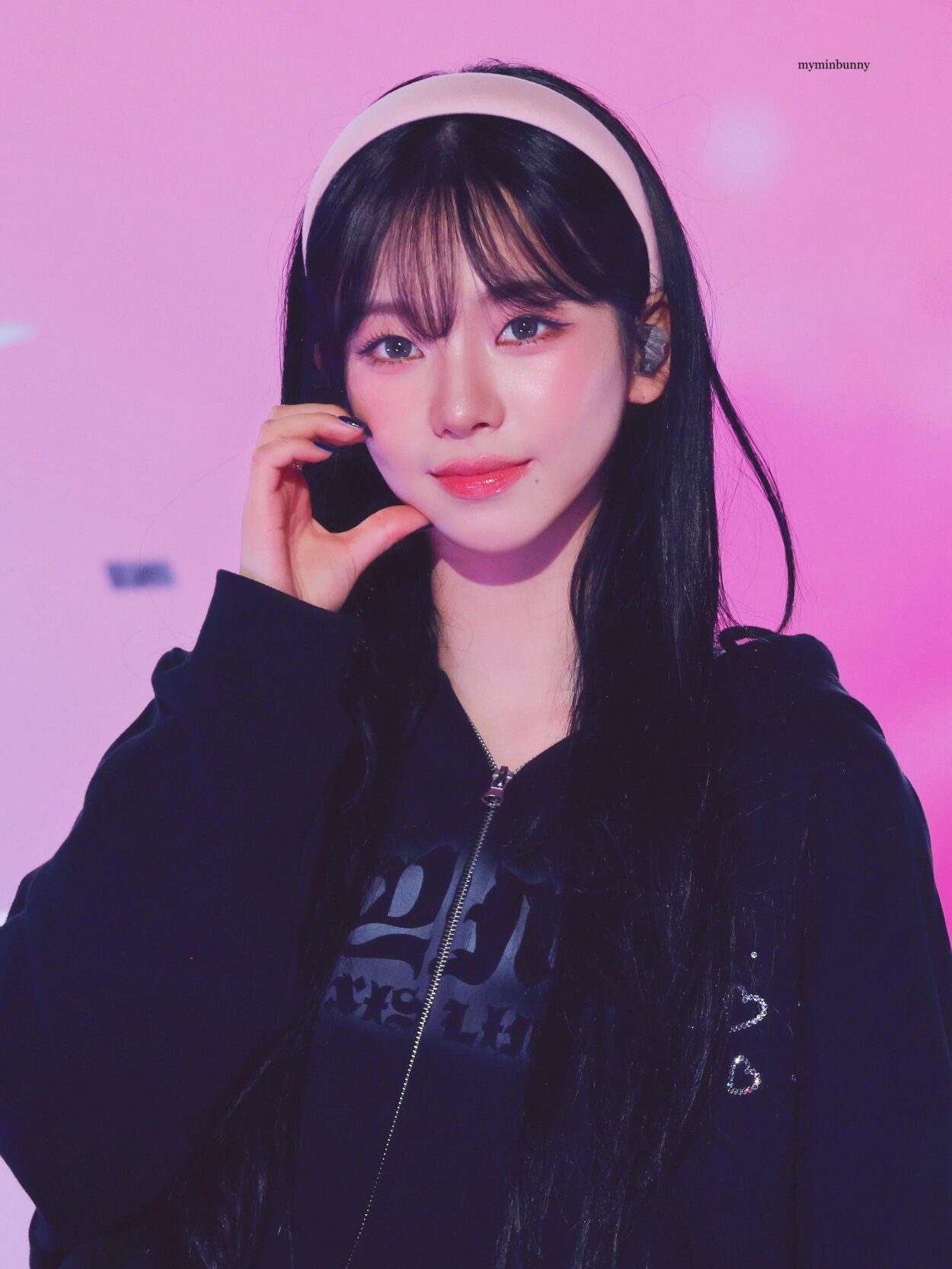 251127 Karina