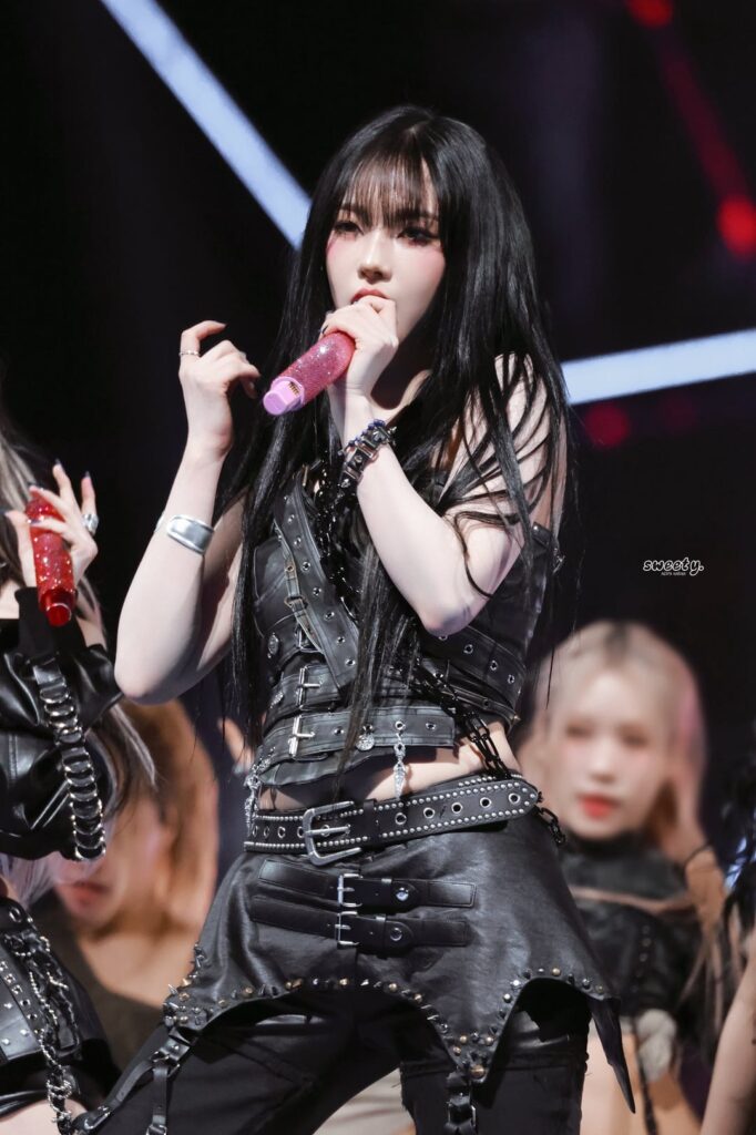 251129 Karina