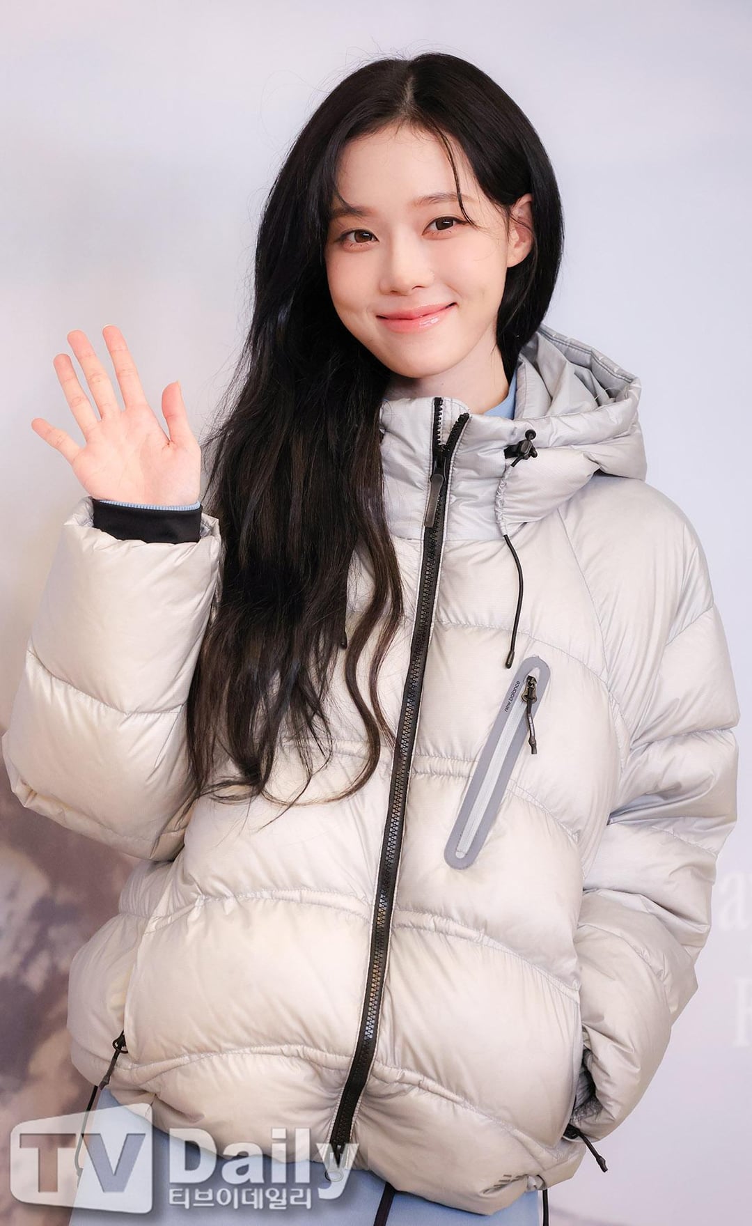 251101 Winter at New Balance 'Way to Peak: Flying 77 Goose Down' Pop-Up in Seongsu (Press Photos)