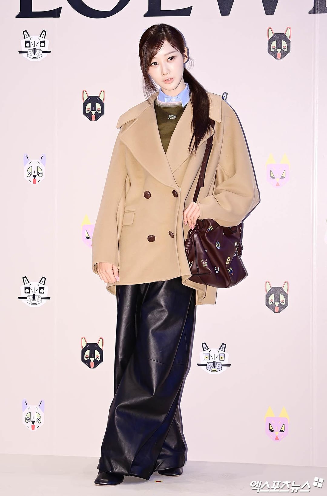 251120 Giselle at the private screening of LOEWE's 'The Electrical Life of Louis Wain' (Press Photos)