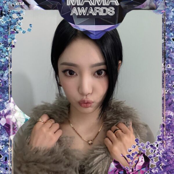 251126 MAMA AWARDS Twitter Update With aespa - 2025 MAMA AWARDS UH-HEUNG FRAME AWARDS SELFIE REVEAL