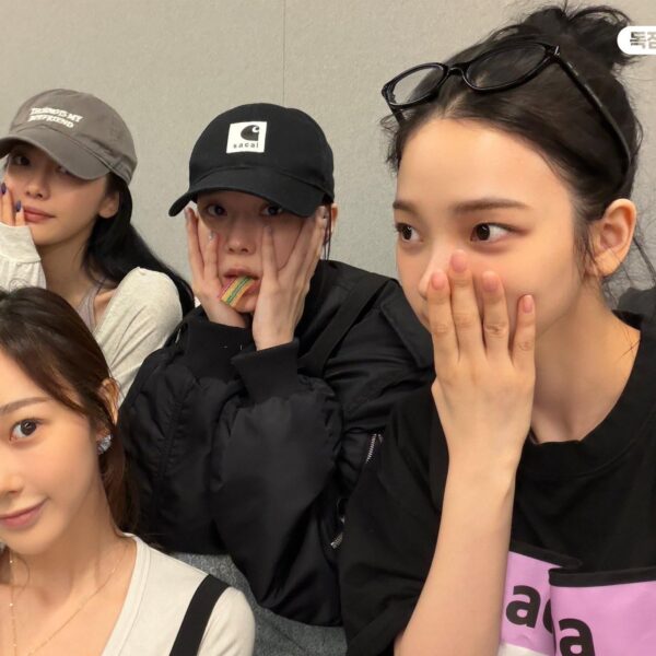 251219 Melon Twitter Update With aespa - 2025 Melon Music Awards D-1 Selfie