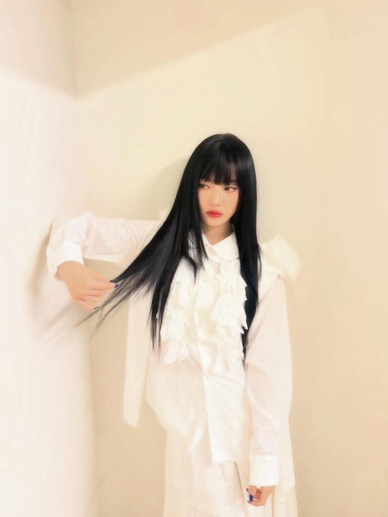251208 Ningning Instagram Update