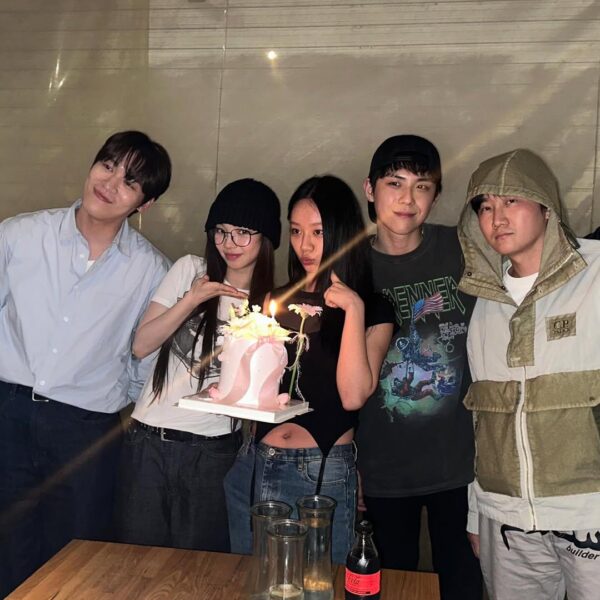 251231 Hyeri Instagram Update with Karina