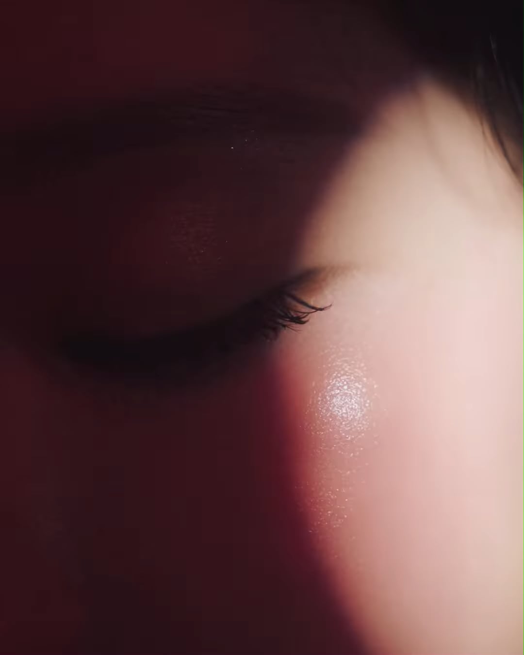 251222 Winter for ELLE KOREA x espoir (2025 Digital Issue Moving Cover)