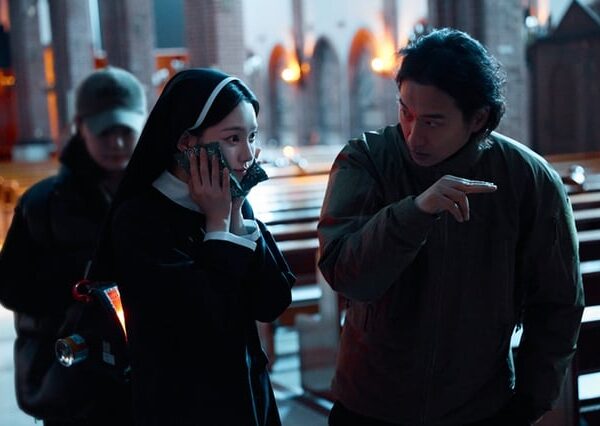 251217 Karina - Shin Wooseok's Urban Fairy Tale: The Christmas Song (Melon Magazine Behind Photos + Anecdote)