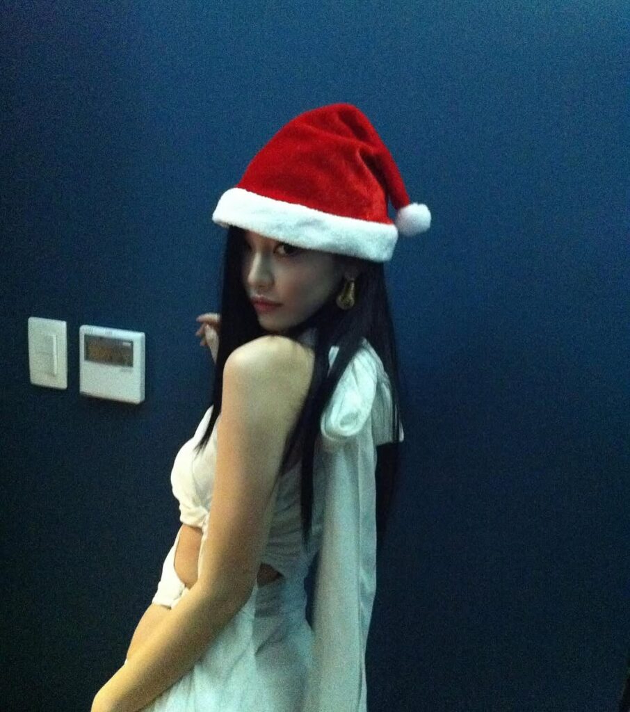 251225 Ningning Instagram Update