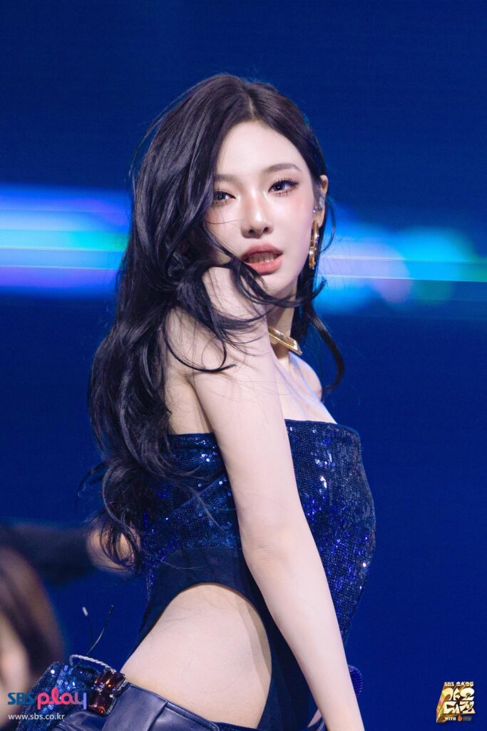 251229 aespa - Intro + Rich Man (251225 2025 SBS Gayo Daejeon Winter Stage Picks)