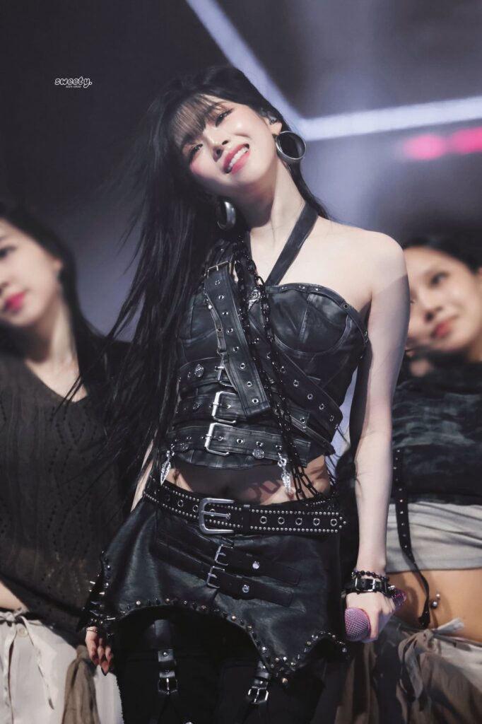 251129 Karina