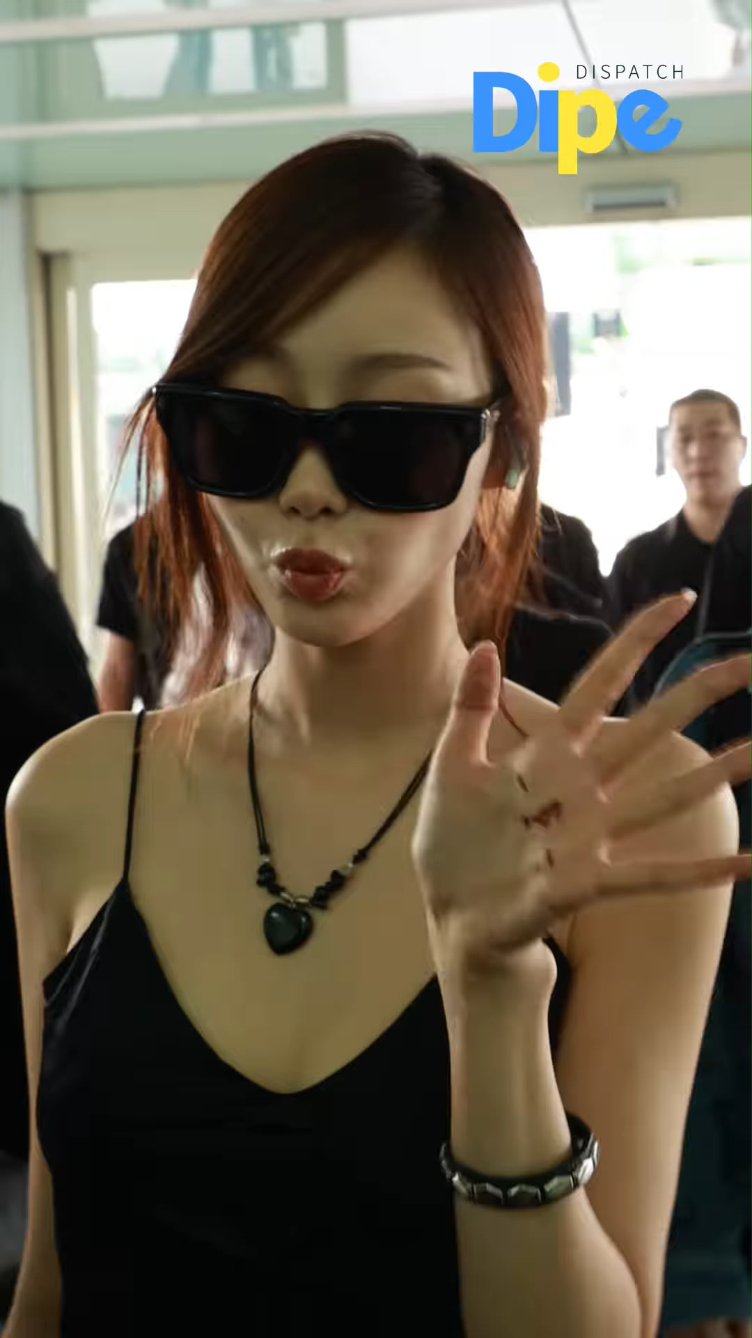 251002 Dispatch Dipe Instagram Update with Giselle & Ningning