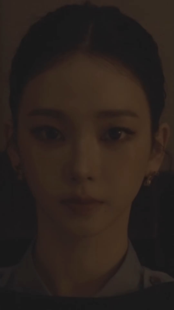 260119 Esquire Korea Instagram Update with Karina - Found Karina who became a mannequin on the way to Fondazione Prada. Wherever Karina stands, that place becomes a showcase.
