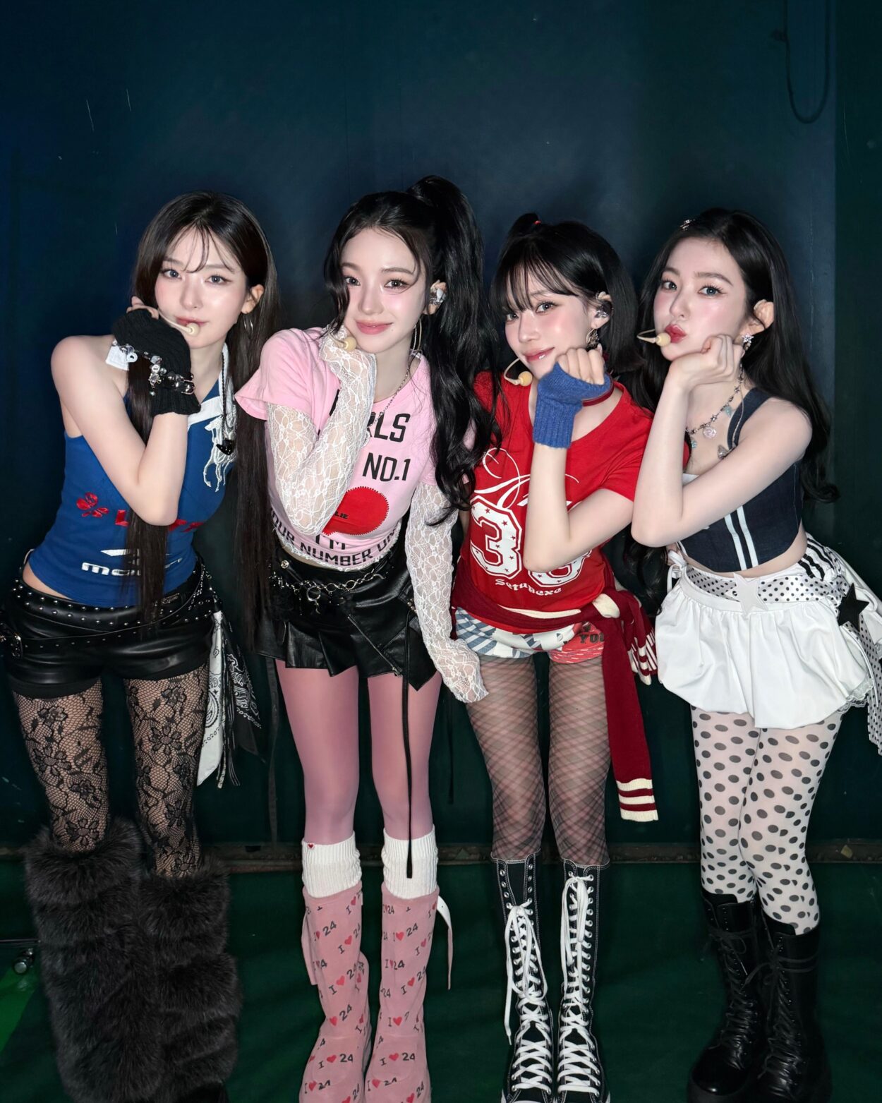 260201 Red Velvet Twitter Update with Karina & Winter - Do it do it chu (with Irene & Seulgi)