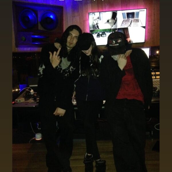 260121 Giselle Instagram Story Update with Lucian & Nick Spiders