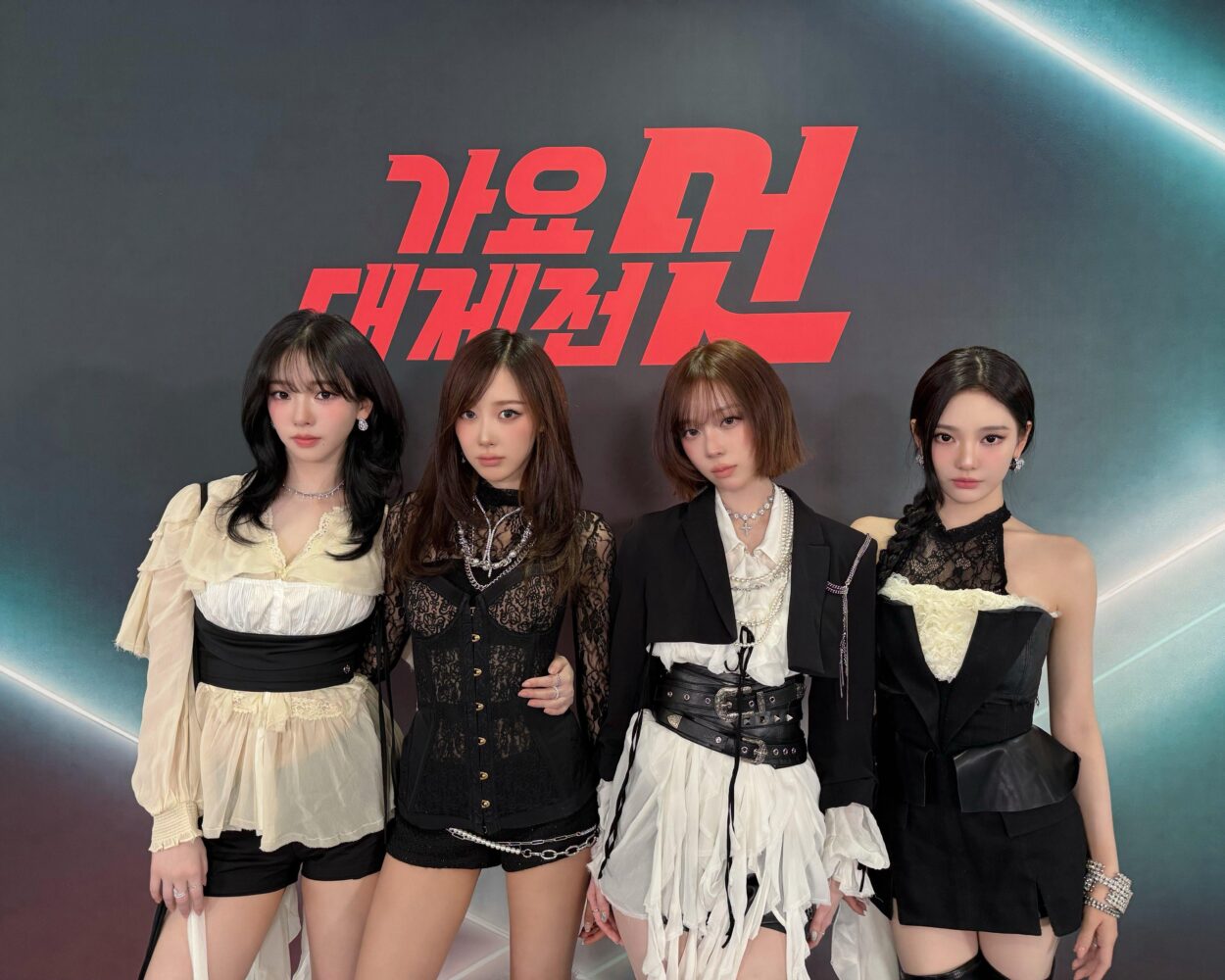 260102 aespa Twitter Update - ˚ ༘ ⋆𝗛𝗲𝗿𝗲’𝘀 𝘁𝗼 𝗮𝗻𝗼𝘁𝗵𝗲𝗿 𝗴𝗿𝗲𝗮𝘁 𝘆𝗲𝗮𝗿 ⋆✴︎˚⋆