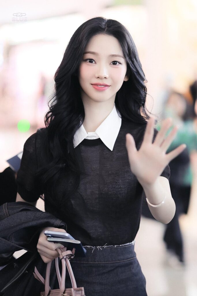 260225 Karina