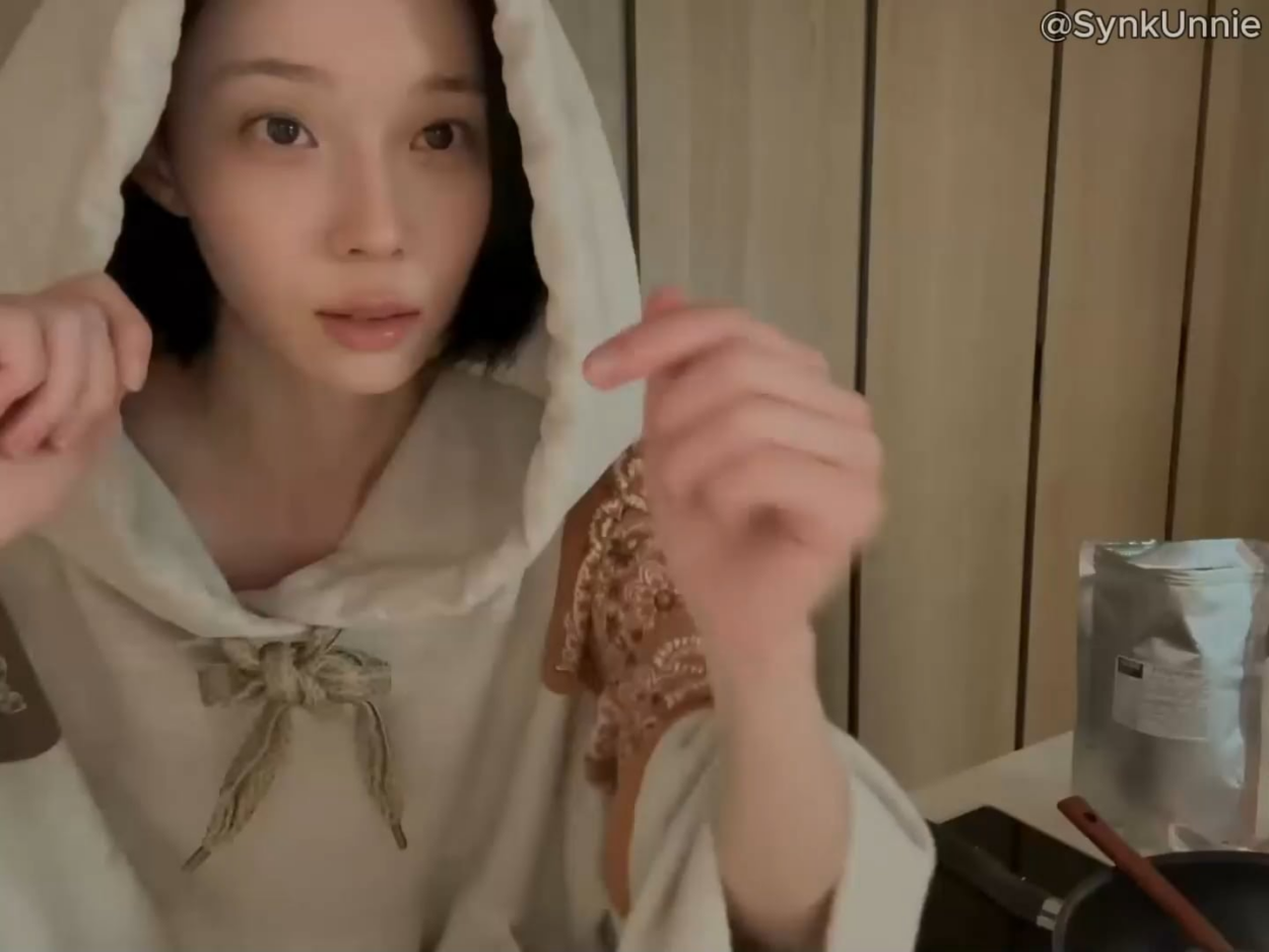 260209 Winter Weverse Live - Help Me (ENG SUB)