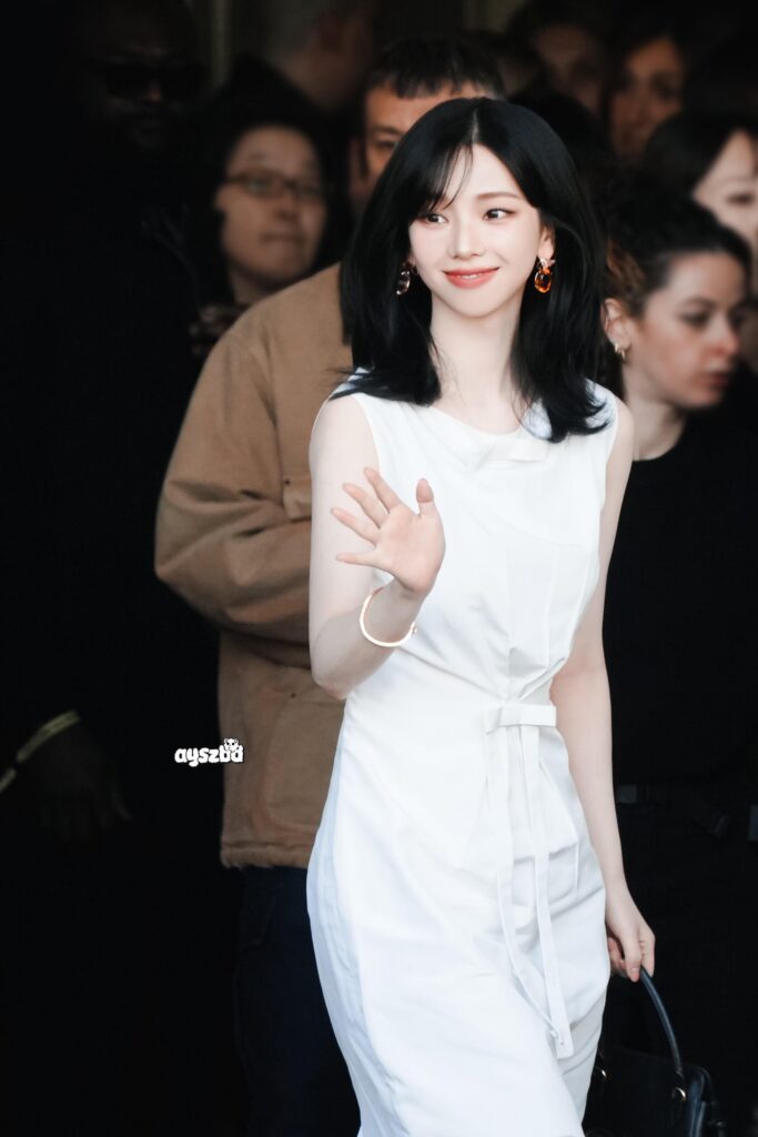 260226 Karina