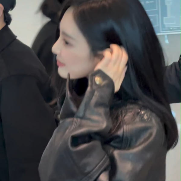 260225 Daily Fashion News Instagram Update with Ningning