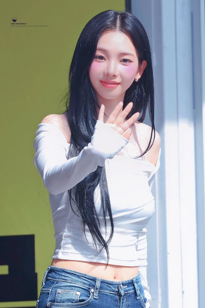 250903 Karina